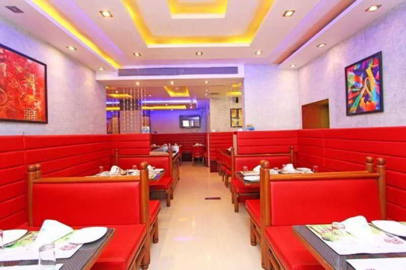 Hotel Avon Ruby Dadar Мумбаи Экстерьер фото